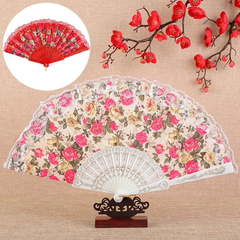 2021 Retro Folding Hand Fan Plastic Gold Powder Craft Fan White Wedding Party Chinese Style Dance Cloth Folding Fan Handheld
2021 Retro Folding Hand Fan Plastic Gold Powder Craft Fan White Wedding Party Chinese Style Dance Cloth Folding Fan Handheld