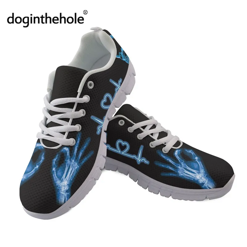Кроссовки Doginthehole X-ray женские, повседневная обувь для кормления, на шнуровке, модная сетчатая обувь на плоской подошве с принтом скелета, 2021
Кроссовки Doginthehole X-ray женские, повседневная обувь для кормления, на шнуровке, модная сетчатая обувь на плоской подошве с принтом скелета, 2021