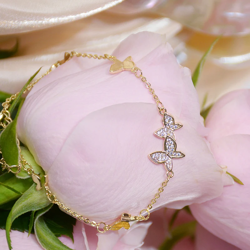 Korean Exquisite 14k Real Gold Butterfly Charm Bracelet for Women By Top Designer Creativity Jewelry Brilliant Zirconia Hot Gift
Korean Exquisite 14k Real Gold Butterfly Charm Bracelet for Women By Top Designer Creativity Jewelry Brilliant Zirconia Hot Gift