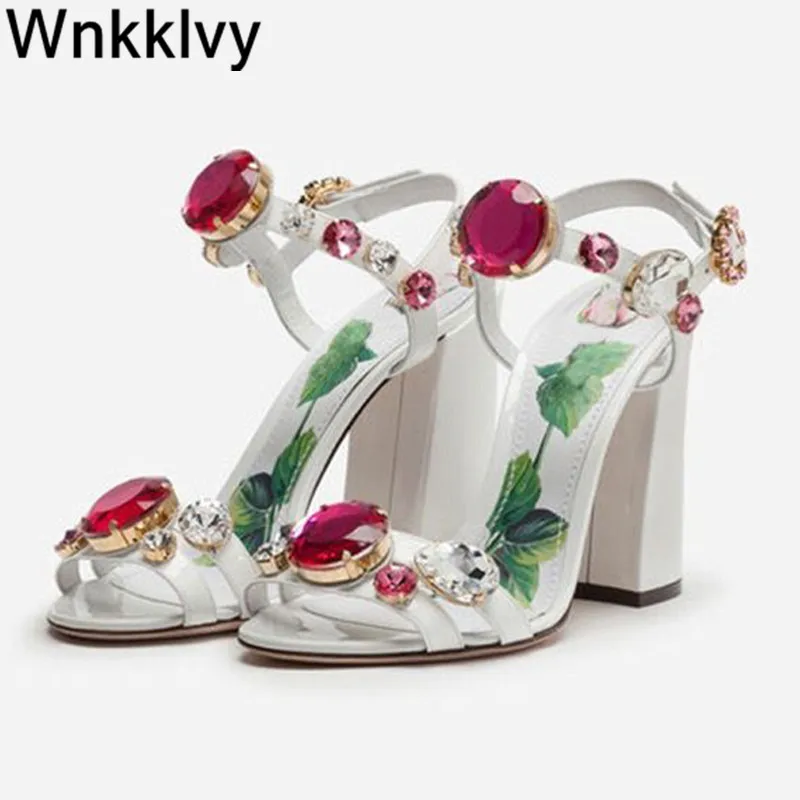 Summer chunky High Heels Sandals Women Rhinestone ankle Strap Printing flowers crystal bridal wedding Shoes Woman sandalias
Summer chunky High Heels Sandals Women Rhinestone ankle Strap Printing flowers crystal bridal wedding Shoes Woman sandalias