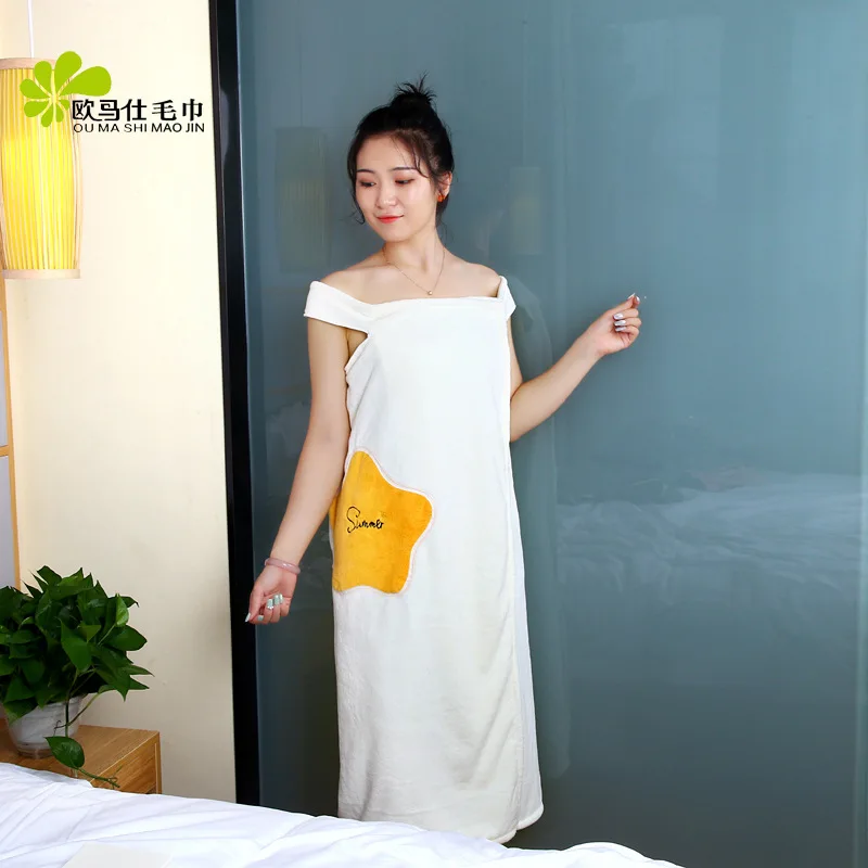 High Density Coral Velvet Double Hole Bathrobe With Changeable Bath Towel Can Be Worn Long Water Absorbing Than 
High Density Coral Velvet Double Hole Bathrobe With Changeable Bath Towel Can Be Worn Long Water Absorbing Than