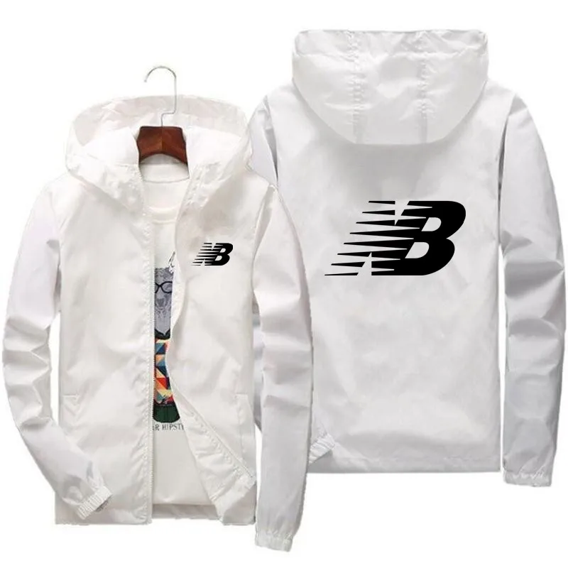 2021 spring and autumn men's fashion casual hot sale bomber jacket pocket solid color hooded zipper windbreaker jacket
2021 spring and autumn men's fashion casual hot sale bomber jacket pocket solid color hooded zipper windbreaker jacket