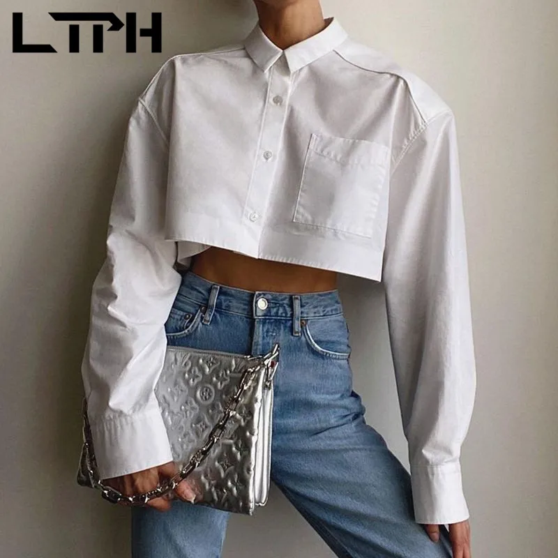 LTPH simple short white shirt casual vintage long sleeve top POLO collar women shirts single pocket casual blouse 2021summer new
LTPH simple short white shirt casual vintage long sleeve top POLO collar women shirts single pocket casual blouse 2021summer new