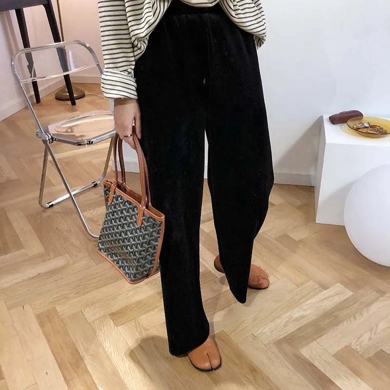 Mooirue Winter Women Fleece Pants Thickened Flannel Straight Tube Harem Pants Elastic Waist Autumn Loose Corduroy Pants
Mooirue Winter Women Fleece Pants Thickened Flannel Straight Tube Harem Pants Elastic Waist Autumn Loose Corduroy Pants