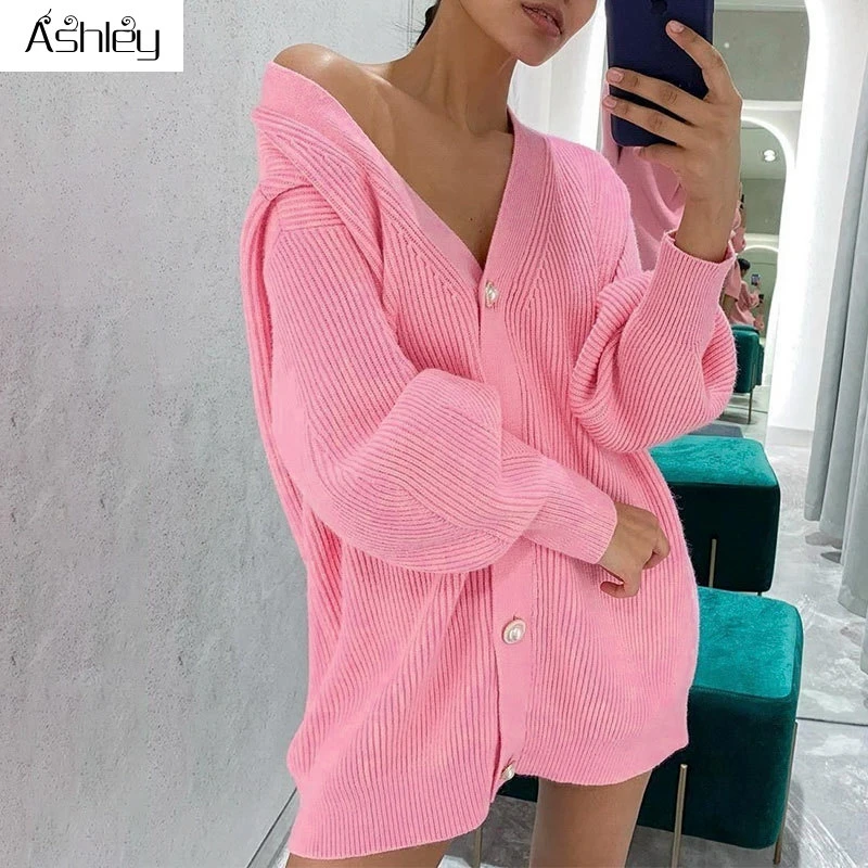 Ashley Casual v-neck short knitted sweaters women Autumn winter lantern sleeve button female cardigan Streetwear ladies sweater
Ashley Casual v-neck short knitted sweaters women Autumn winter lantern sleeve button female cardigan Streetwear ladies sweater