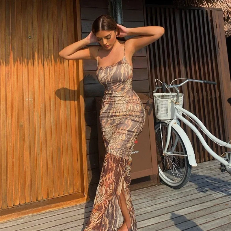 2021 Summer Sexy Slim Spaghetti Strap Long Dress Women Elegant Sleeveless Backless Robe Bodycon Mesh Print Slip Party Dresses Za
2021 Summer Sexy Slim Spaghetti Strap Long Dress Women Elegant Sleeveless Backless Robe Bodycon Mesh Print Slip Party Dresses Za