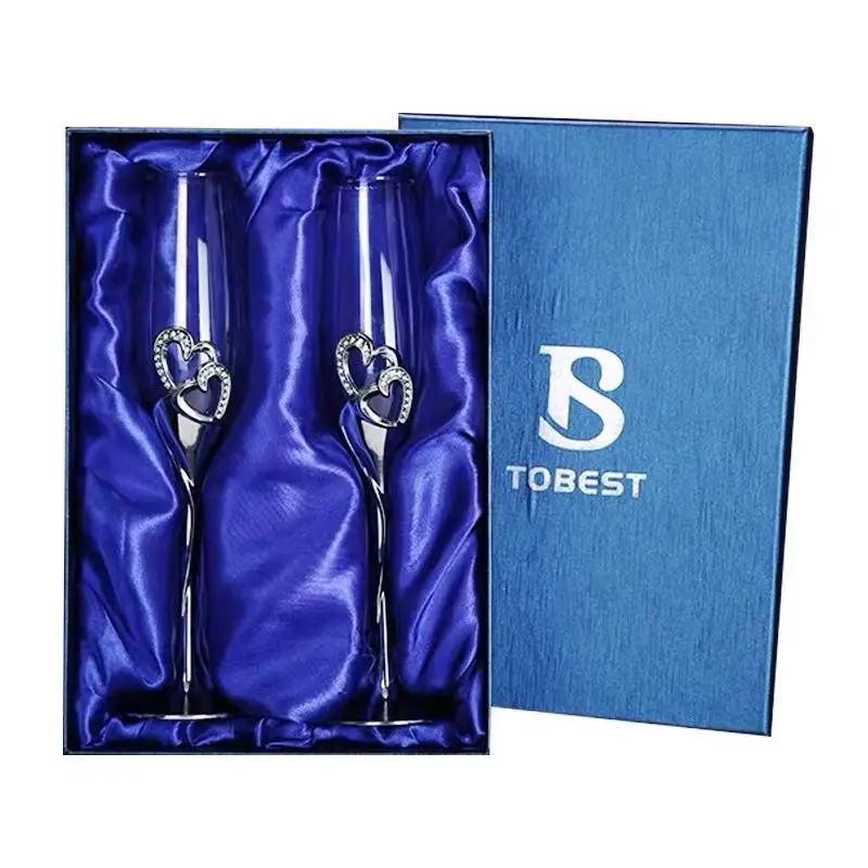 2PCS/Couple Champagne Glass Crystal Glass with Diamond Inset Goblet Family Creative Red Wine Glass Bubbling Cup Set 2 Gift Boxes
2PCS/Couple Champagne Glass Crystal Glass with Diamond Inset Goblet Family Creative Red Wine Glass Bubbling Cup Set 2 Gift Boxes