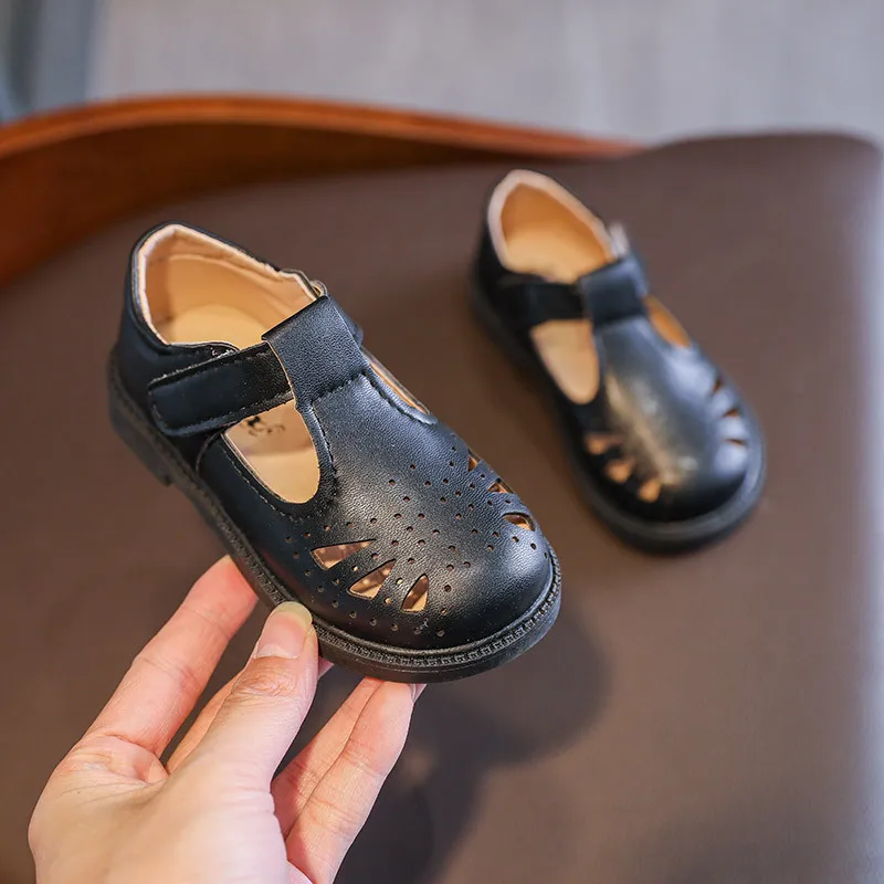 Spring Girl Leather Shoes Fashion Retro Style Child Hollow Out Shoes Comfortable Soft Bottom Breathable Kids Students Shoes
Spring Girl Leather Shoes Fashion Retro Style Child Hollow Out Shoes Comfortable Soft Bottom Breathable Kids Students Shoes