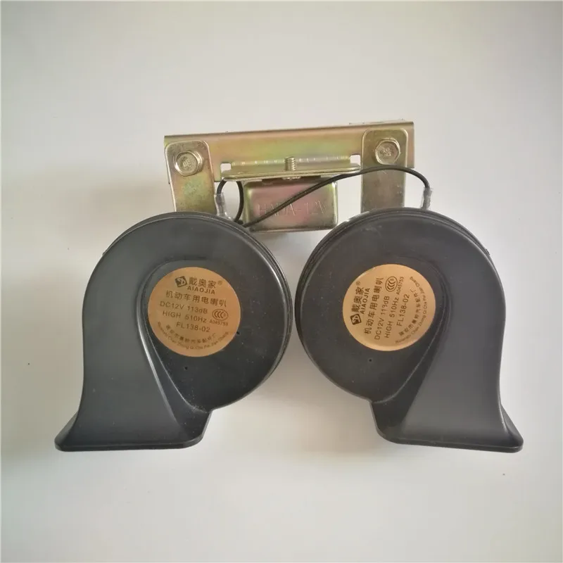 General Loud Car Klaxon horn 12V Car Styling Parts Loudness 110db Waterproof Dustproof Car Horn
General Loud Car Klaxon horn 12V Car Styling Parts Loudness 110db Waterproof Dustproof Car Horn