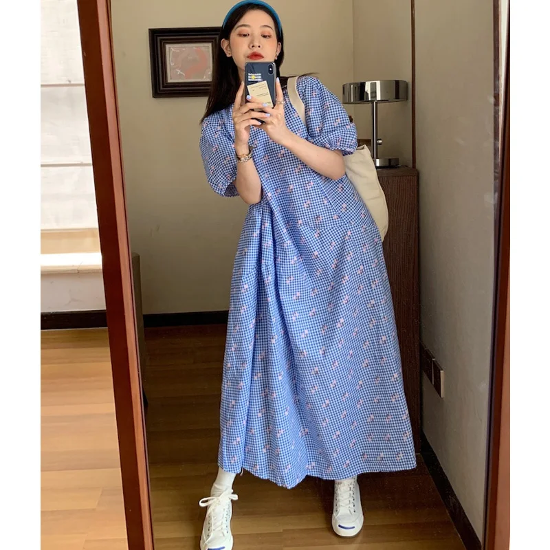 French Vintage Fashion Floral Print Lantern Sleeve Loose Women Dress One-Piece Summer New Korean Plaid Casual Female Robe Dress
French Vintage Fashion Floral Print Lantern Sleeve Loose Women Dress One-Piece Summer New Korean Plaid Casual Female Robe Dress