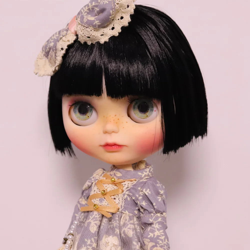 1/6 BJD 30 см кукла игрушки 19 шарнирная кукла blyth шарнирная кукла черный парик реальная текстура матовое лицо милая кукла для макияжа 122210
1/6 BJD 30 см кукла игрушки 19 шарнирная кукла blyth шарнирная кукла черный парик реальная текстура матовое лицо милая кукла для макияжа 122210