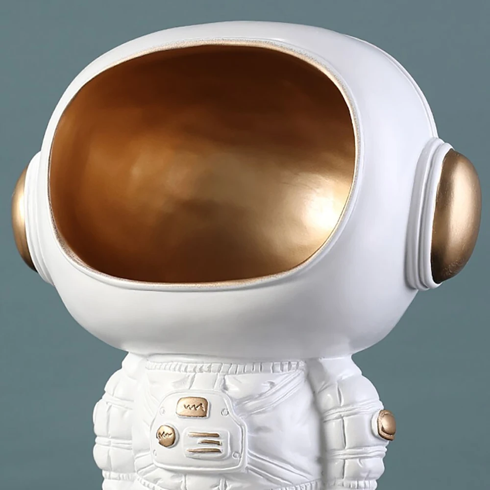 Creative Resin Astronaut Statue Candy Storage Box Flower Holder Vase LivingRoom Decor Spacemen Figurine Home Decoration Ornament
Creative Resin Astronaut Statue Candy Storage Box Flower Holder Vase LivingRoom Decor Spacemen Figurine Home Decoration Ornament