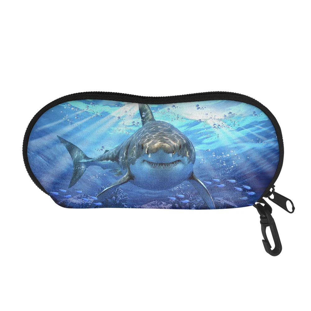 Cool 3D Shark Print Portable Sunglasses Protector Retro Travel Pack Pouch Glasses Case Casual Zipper Box Eyewear Accessories New
Cool 3D Shark Print Portable Sunglasses Protector Retro Travel Pack Pouch Glasses Case Casual Zipper Box Eyewear Accessories New