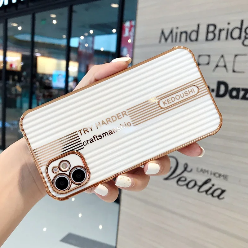 Trolley case anti-drop mobile phone case For iPhone 12 11PRO X S MAX XR 8 7 PLUS SE Ultra-thin soft rubber shockproof back cover
Trolley case anti-drop mobile phone case For iPhone 12 11PRO X S MAX XR 8 7 PLUS SE Ultra-thin soft rubber shockproof back cover