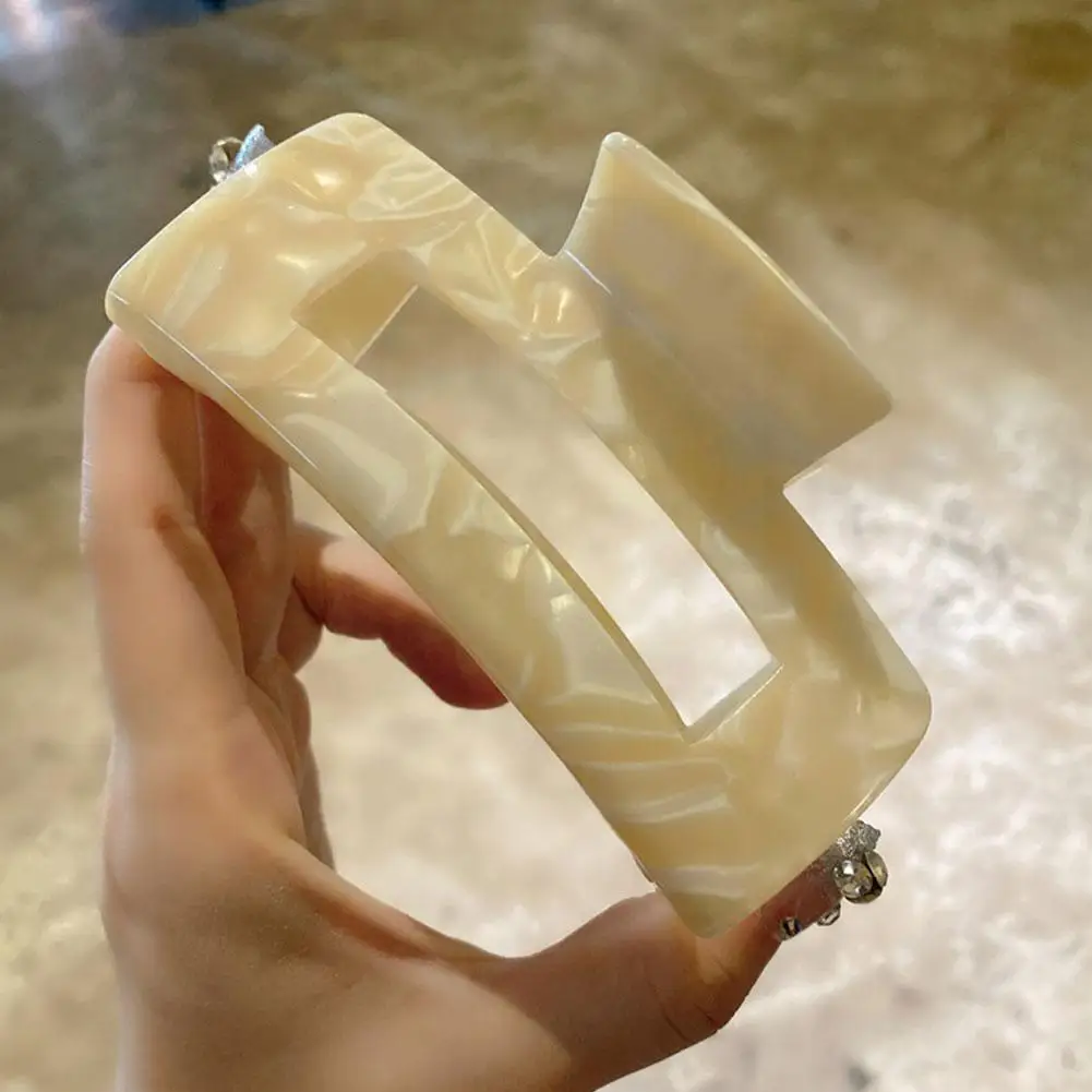 Модные заколки для волос с леопардовым принтом, женские крупные Геометрические Квадратные заколки для волос из ацетата, аксессуары для укл... 
Модные заколки для волос с леопардовым принтом, женские крупные Геометрические Квадратные заколки для волос из ацетата, аксессуары для укл...