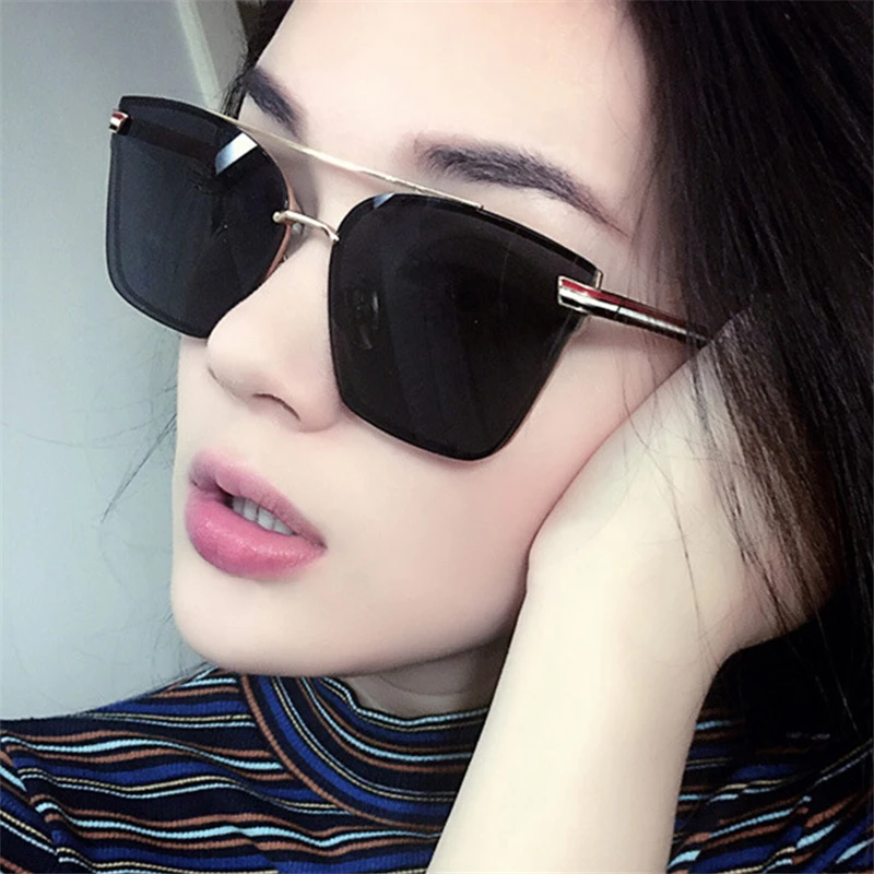 Splendor New Luxury Brand Designer Simplicity Ladies Square Sunglasses 2021Women Men Metal Mirror Sun Glasses For Female uv400
Splendor New Luxury Brand Designer Simplicity Ladies Square Sunglasses 2021Women Men Metal Mirror Sun Glasses For Female uv400