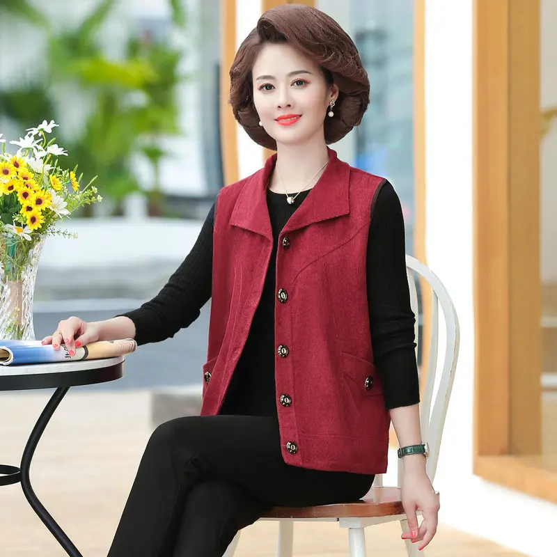 Autumn Corduroy Vest Women Red Khaki Corded Velveteen Sleevelesss Jacket Woman Turn Down Collar Button Front Waistcoat Plus Size
Autumn Corduroy Vest Women Red Khaki Corded Velveteen Sleevelesss Jacket Woman Turn Down Collar Button Front Waistcoat Plus Size