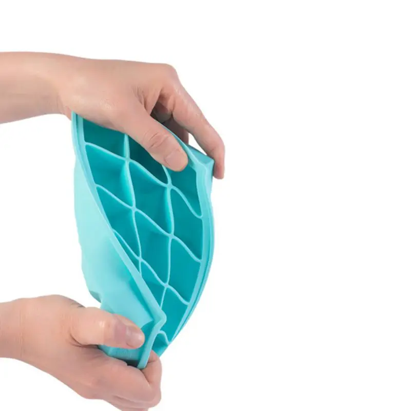 Silicone Ice Cube Maker 15-Cavity DIY Ice Maker Ice Cube Trays Molds For Ice Candy Cake Pudding Chocolate Whiskey Molds Tool
Silicone Ice Cube Maker 15-Cavity DIY Ice Maker Ice Cube Trays Molds For Ice Candy Cake Pudding Chocolate Whiskey Molds Tool