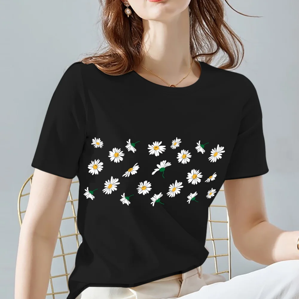 Women Tshirts Black Basis O-neck Tshirt Casual Soft Short Sleeve Tee Harajuku Daisy Pattern Printing Series Tops Women Clothes
Women Tshirts Black Basis O-neck Tshirt Casual Soft Short Sleeve Tee Harajuku Daisy Pattern Printing Series Tops Women Clothes