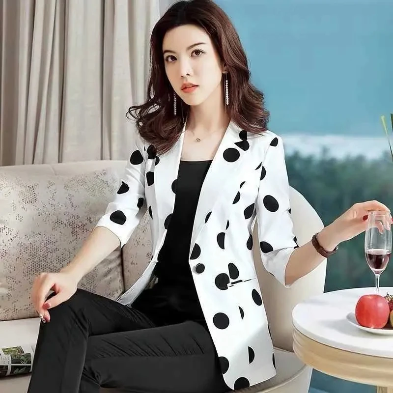 

Polka Dot Ssuit Jacket Female Ins Spring Summer 2021 New Korean Thin Section Slim Fashion Print A Buckle Blazer Mother Tide 427