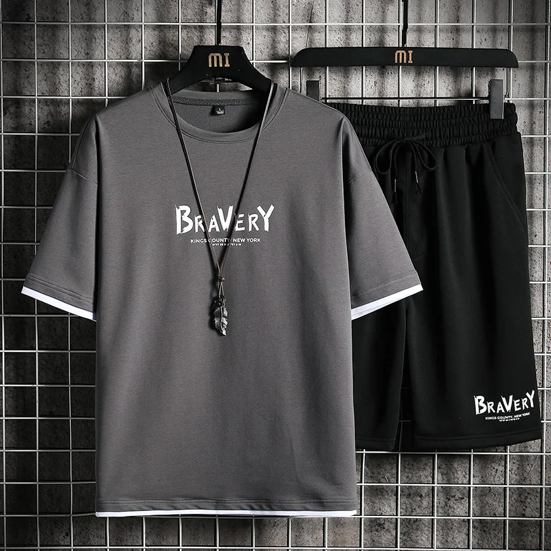 2021 Men's Tracksuit Set Summer T-shirt + Shorts Set Fashion Printing Short Sleeve Casual Men Sportswear Running Suit 2 PCS Set
2021 Men's Tracksuit Set Summer T-shirt + Shorts Set Fashion Printing Short Sleeve Casual Men Sportswear Running Suit 2 PCS Set