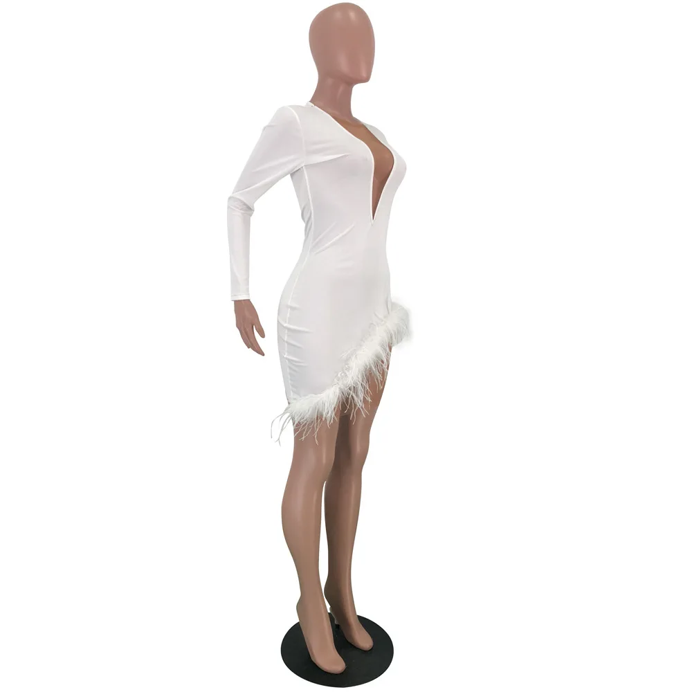 Elegant Deep V-Neck Mesh Dress Women Sexy Hollow out Long Sleeve Mini Dress Feather Tassel Slit Bodycon Party Dress
Elegant Deep V-Neck Mesh Dress Women Sexy Hollow out Long Sleeve Mini Dress Feather Tassel Slit Bodycon Party Dress