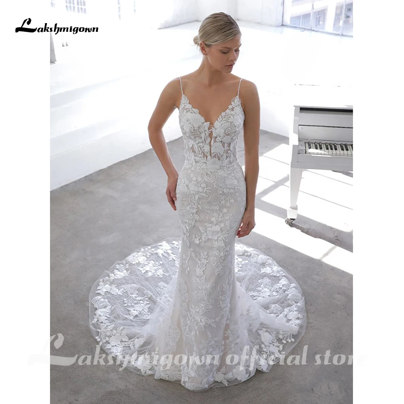 White Modern Detachable Mermaid/Trumpet Wedding Dresses Spaghetti Straps V-Neck Court Train Lace Tulle with Appliques gelinlik
White Modern Detachable Mermaid/Trumpet Wedding Dresses Spaghetti Straps V-Neck Court Train Lace Tulle with Appliques gelinlik