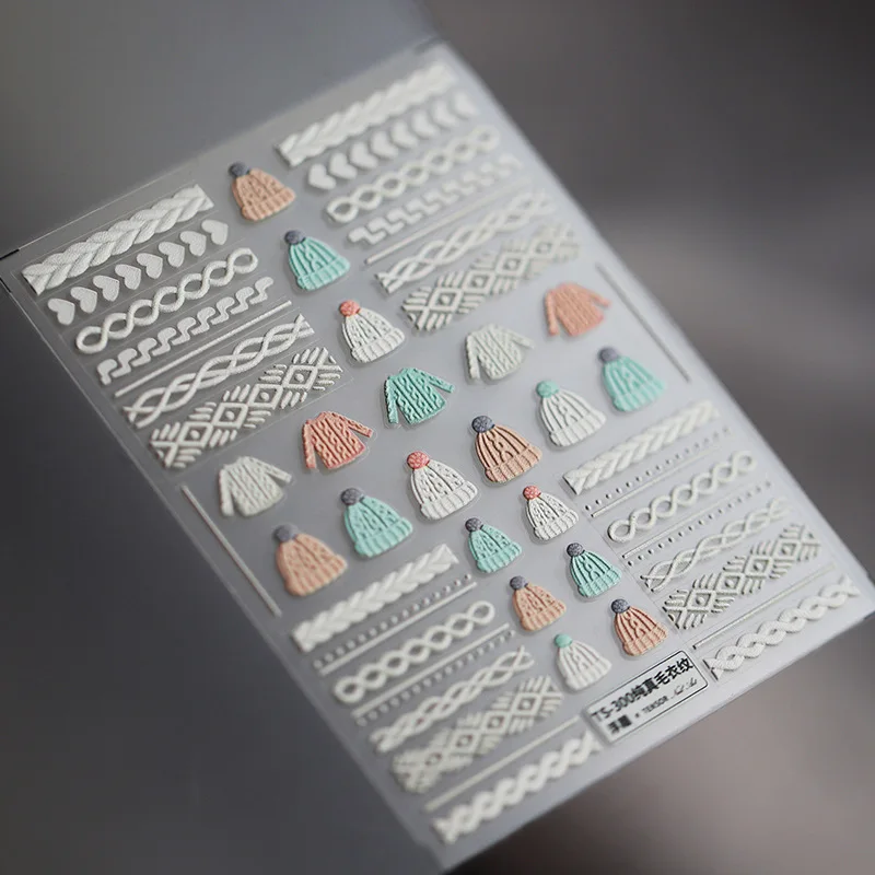 Наклейка для ногтей акриловая с выгравированным рисунком, стикер для ногтей в стиле ретро, зимний свитер, шляпа, узор для маникюра, украшени... 
Наклейка для ногтей акриловая с выгравированным рисунком, стикер для ногтей в стиле ретро, зимний свитер, шляпа, узор для маникюра, украшени...