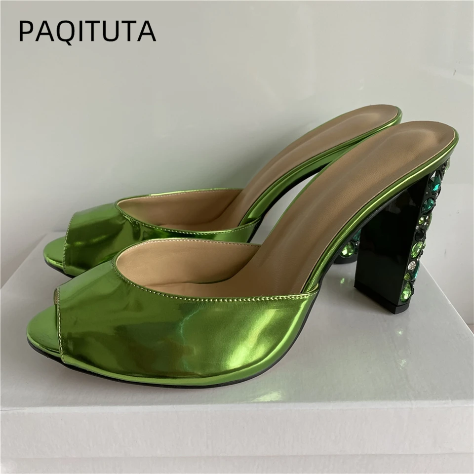 Luxury Patent Leather Peep Toe Sandals For Girls Women Diamond Crystal Rhinestone High Heel Slingbacks Mules Summer
Luxury Patent Leather Peep Toe Sandals For Girls Women Diamond Crystal Rhinestone High Heel Slingbacks Mules Summer