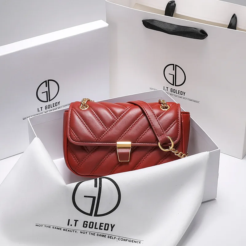 High-quality Genuine Leather Solid Colorl Square Bag 2021 New Simple Casual All-match Chain Women's One-shoulder Messenger Bag
High-quality Genuine Leather Solid Colorl Square Bag 2021 New Simple Casual All-match Chain Women's One-shoulder Messenger Bag