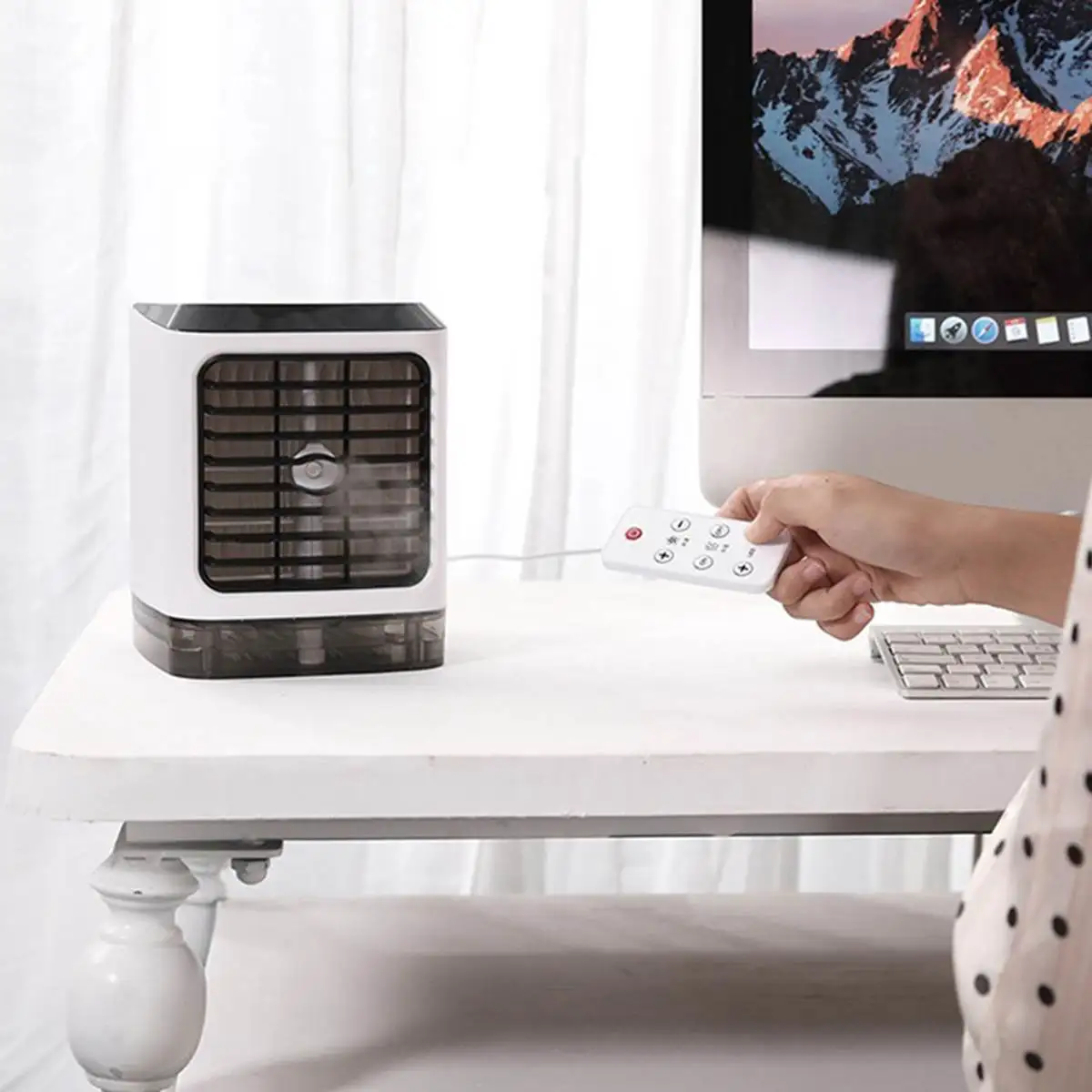Portable Mini Air Conditioner 7 Colors LED Conditioning Humidifier Purifier USB Desktop Air Cooler Fan Remote Controller
Portable Mini Air Conditioner 7 Colors LED Conditioning Humidifier Purifier USB Desktop Air Cooler Fan Remote Controller