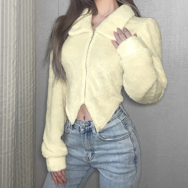 Autumn and Winter Women's New Fashion Lapel Zipper Cardigan Solid Color Slim Long-sleeved Chic Retro Casual Plush Slim Top
Autumn and Winter Women's New Fashion Lapel Zipper Cardigan Solid Color Slim Long-sleeved Chic Retro Casual Plush Slim Top