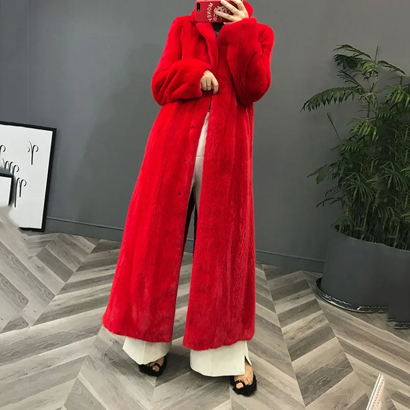 FURSARCAR Winter Fur Coat Women 2022 New Real Mink Fur Outwear Female Long Commute Long Sleeve Solid Jacket Women
FURSARCAR Winter Fur Coat Women 2022 New Real Mink Fur Outwear Female Long Commute Long Sleeve Solid Jacket Women