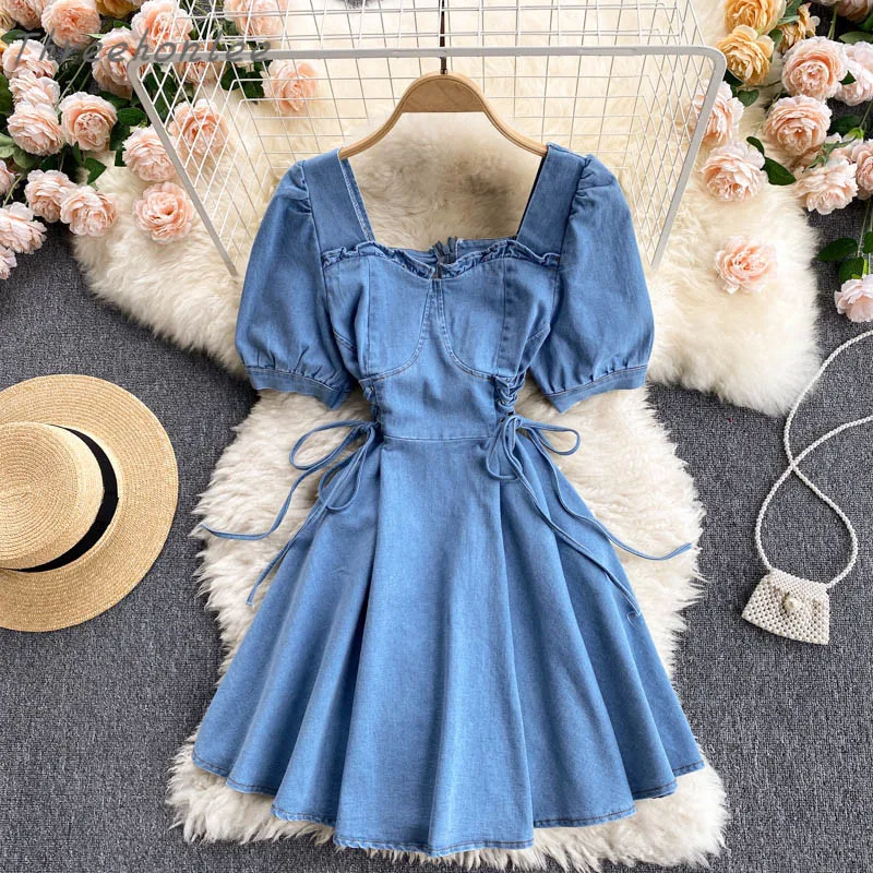 Summer 2021 Korean Fashion Casual Women Denim Dress Short Puff Sleeve Bandage Lace Up Retro Mini Denim Dress Female Vestidos
Summer 2021 Korean Fashion Casual Women Denim Dress Short Puff Sleeve Bandage Lace Up Retro Mini Denim Dress Female Vestidos