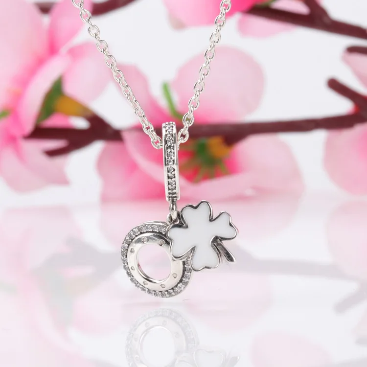 Hot S925 Sterling Silver Fashion Lucky Day Pendant Four Leaf Clover Pendant Fit Original Charms Necklace
Hot S925 Sterling Silver Fashion Lucky Day Pendant Four Leaf Clover Pendant Fit Original Charms Necklace