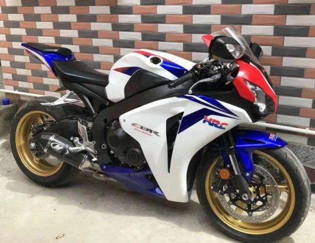 New ABS Injection Motorcycle Fairings Kit Fit For Honda CBR1000RR 2008 2009 2010 2011 1000RR 08 09 10 11 Body set Red blue HRC
New ABS Injection Motorcycle Fairings Kit Fit For Honda CBR1000RR 2008 2009 2010 2011 1000RR 08 09 10 11 Body set Red blue HRC
