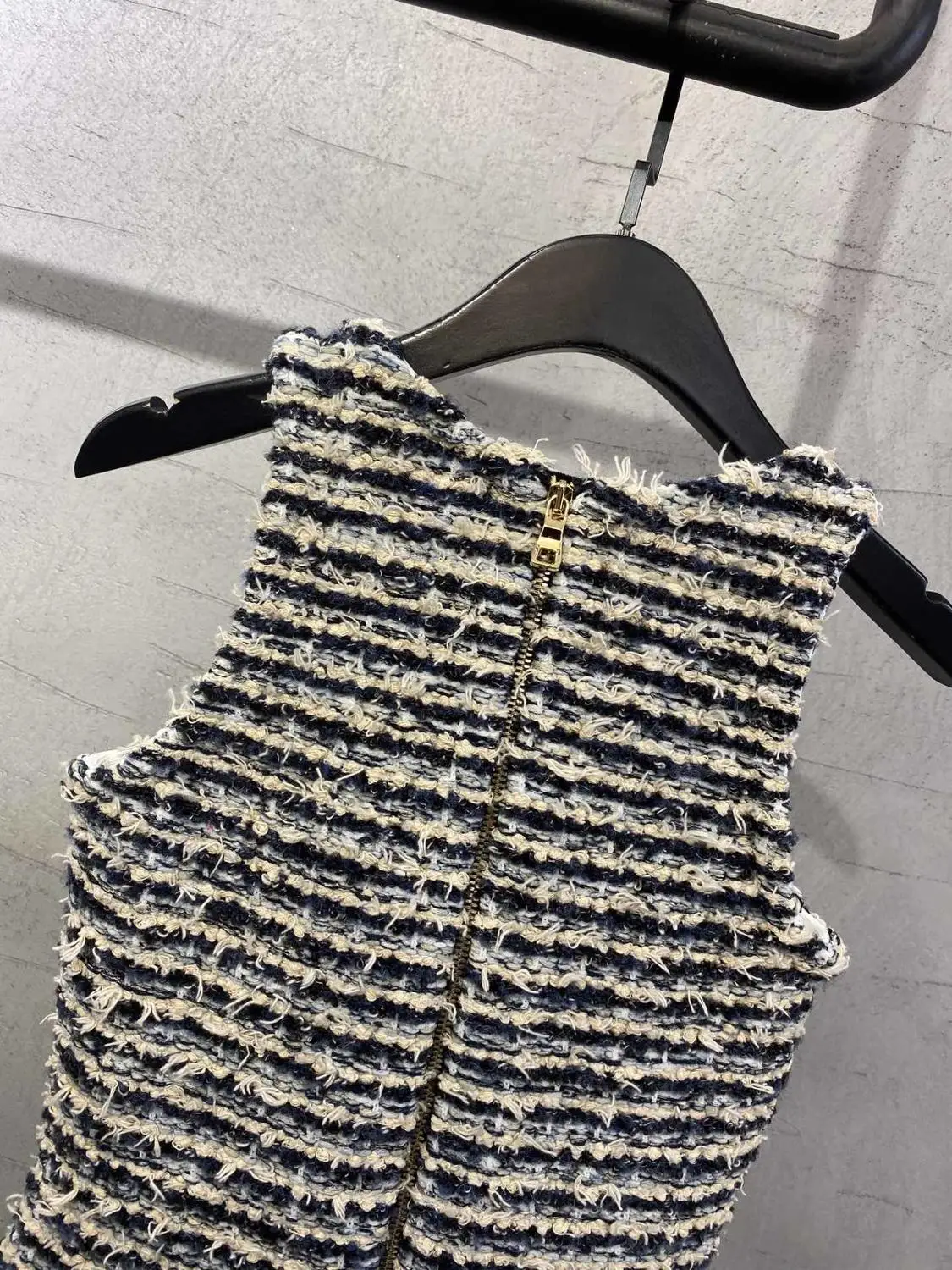 summer high quality women striped vest dress luxury female sleeveless tweed dresses rsmx 4.07
summer high quality women striped vest dress luxury female sleeveless tweed dresses rsmx 4.07