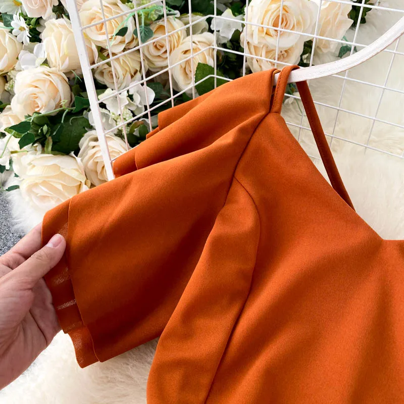 Vintage Short Sleeve Solid Black/Green Dress Women Sexy V-neck High Waist Casual Open Back Party Bodycon Dresses Female DZA400 
Vintage Short Sleeve Solid Black/Green Dress Women Sexy V-neck High Waist Casual Open Back Party Bodycon Dresses Female DZA400