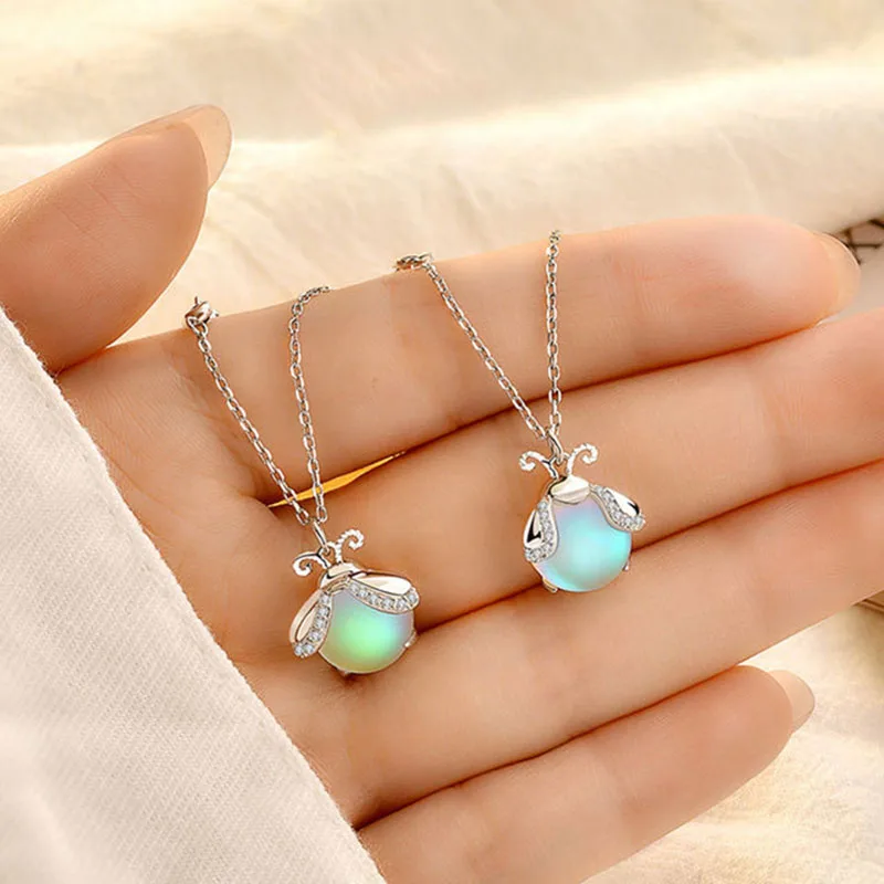 Original Design 925 Sterling Silver Moonstone CZ Insect Fine Jewelry Aurora Fireflies Pendant Necklace For Women Female Gift
Original Design 925 Sterling Silver Moonstone CZ Insect Fine Jewelry Aurora Fireflies Pendant Necklace For Women Female Gift