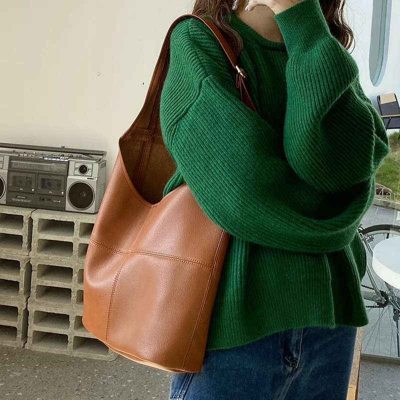 Designer Large Tote Casual Soft PU Women Crossbody Bag Fashion High Quality Shoulder Bag Big Shopper Bags for Women 2021 Female
Designer Large Tote Casual Soft PU Women Crossbody Bag Fashion High Quality Shoulder Bag Big Shopper Bags for Women 2021 Female