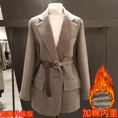 Autumn and Winter New Retro Wool Blends Jacket Coats Women Slim Single-breasted Suit Blazer Coat Lady Leisure Work Suit Jacket 
Autumn and Winter New Retro Wool Blends Jacket Coats Women Slim Single-breasted Suit Blazer Coat Lady Leisure Work Suit Jacket