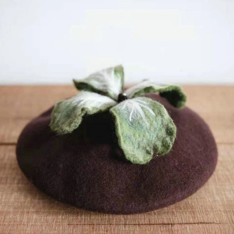 2021 new handmade wool painter hat love to eat cabbage woolen Japanese wool beret painter hat
2021 new handmade wool painter hat love to eat cabbage woolen Japanese wool beret painter hat