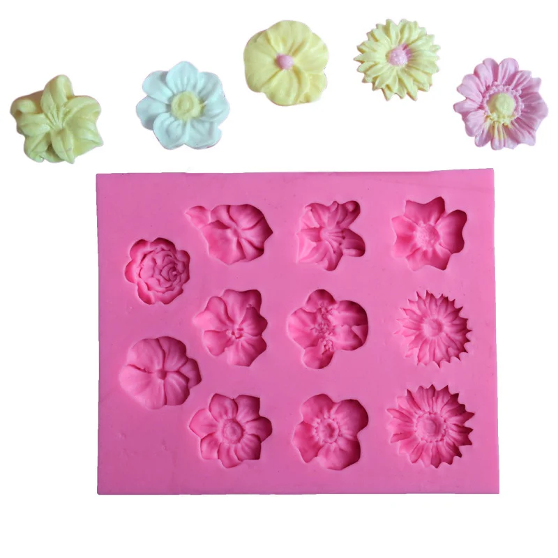 1Pcs Mini Daisy Flower Silicone Molds 3D Sun Rose Fondant Jelly Pudding Cake Chocolate Moulds DIY Baking Cupcake Decorating Tool
1Pcs Mini Daisy Flower Silicone Molds 3D Sun Rose Fondant Jelly Pudding Cake Chocolate Moulds DIY Baking Cupcake Decorating Tool