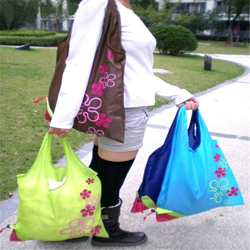 Hot Sale Nylon Folding Reusable Eco Grocery Tote Shopper Strawberry Storage Handbag Shopping Good Helper
Hot Sale Nylon Folding Reusable Eco Grocery Tote Shopper Strawberry Storage Handbag Shopping Good Helper
