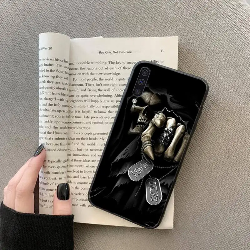 Skeleton Middle Finger Phone Case For Samsung galaxy S 7 8 9 10 20 edge A 6 10 20 30 50 51 70 note 10 plus
Skeleton Middle Finger Phone Case For Samsung galaxy S 7 8 9 10 20 edge A 6 10 20 30 50 51 70 note 10 plus