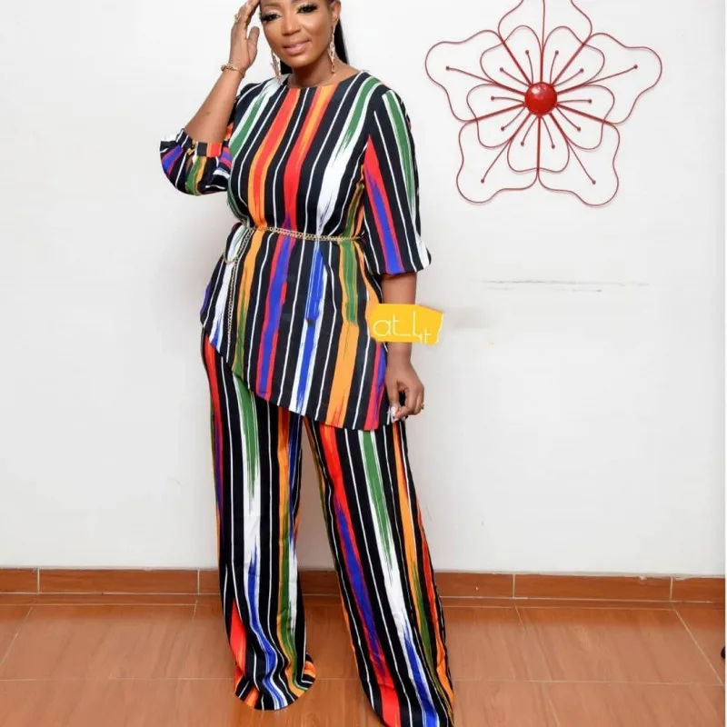 2021 New African Print Elastic Bazin Baggy Pants Rock Style Dashiki SLeeve Famous Suit For Lady Women Top And Leggings 2pcs/se
2021 New African Print Elastic Bazin Baggy Pants Rock Style Dashiki SLeeve Famous Suit For Lady Women Top And Leggings 2pcs/se