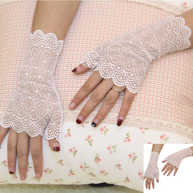 lace Arm Sleeve women Wrist Mittens Clothes decoration Covered Sunscreen hand protection Elastic Sleeve cover elegent fake cuff
lace Arm Sleeve women Wrist Mittens Clothes decoration Covered Sunscreen hand protection Elastic Sleeve cover elegent fake cuff