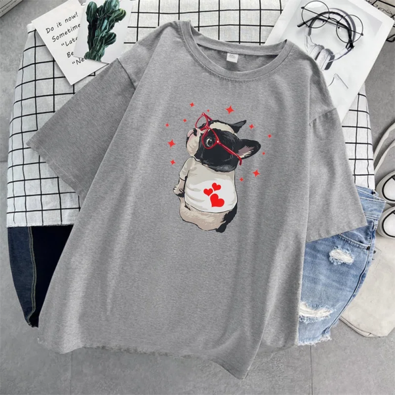 Bonito cão com óculos t camisas para meninas 2021 verão macio casual t-shirts estilo coreano nova base ins moda feminina tshirts
Bonito cão com óculos t camisas para meninas 2021 verão macio casual t-shirts estilo coreano nova base ins moda feminina tshirts