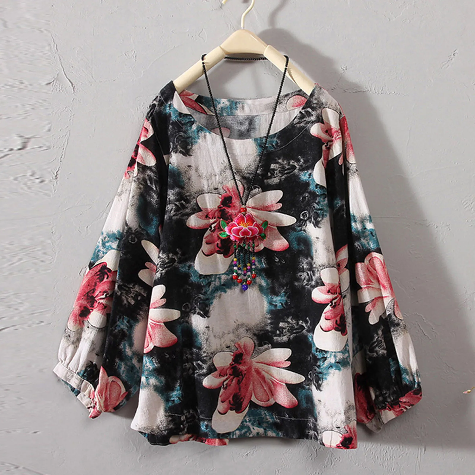 Womens Casual Plus Size Cotton Tops Tee T Shirt Vintage Boho Floral Loose BlouseOversized Female Loose T-Shirt O-Neck Plus Size
Womens Casual Plus Size Cotton Tops Tee T Shirt Vintage Boho Floral Loose BlouseOversized Female Loose T-Shirt O-Neck Plus Size