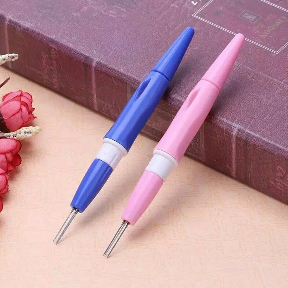 3 Needle Felting Perforator Handle Holder Handwork Craft Wool Embroidery DIY Sewing Tool Blue Pink Needle Pen
3 Needle Felting Perforator Handle Holder Handwork Craft Wool Embroidery DIY Sewing Tool Blue Pink Needle Pen